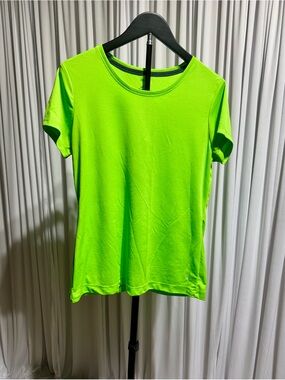 Danskin Now Bright Neon Green Short Sleeve Crew Tee